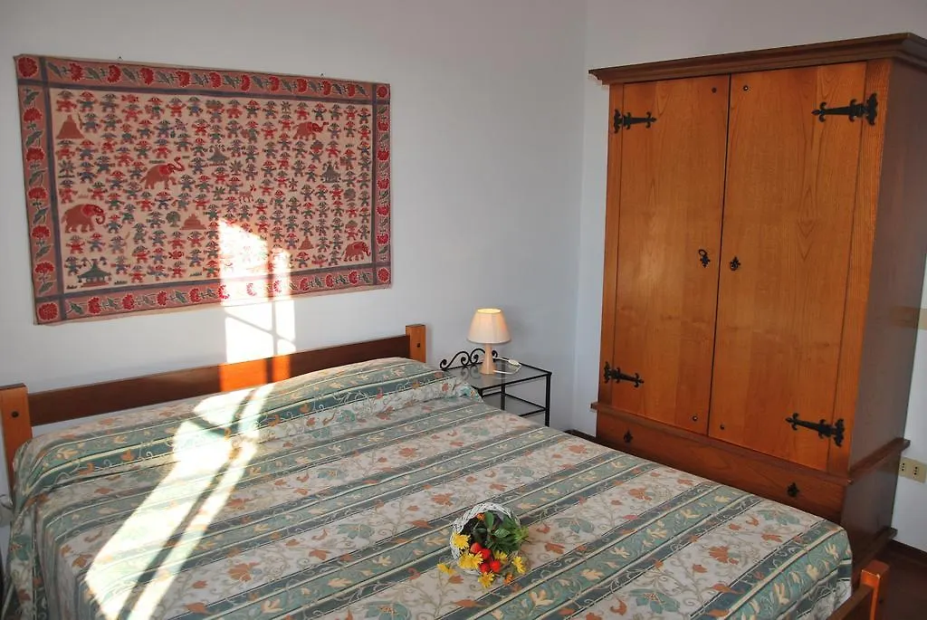 Complesso Mediterraneo Apartment Marina di Campo