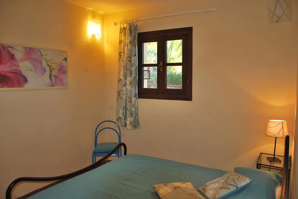 Complesso Mediterraneo Apartment Marina di Campo