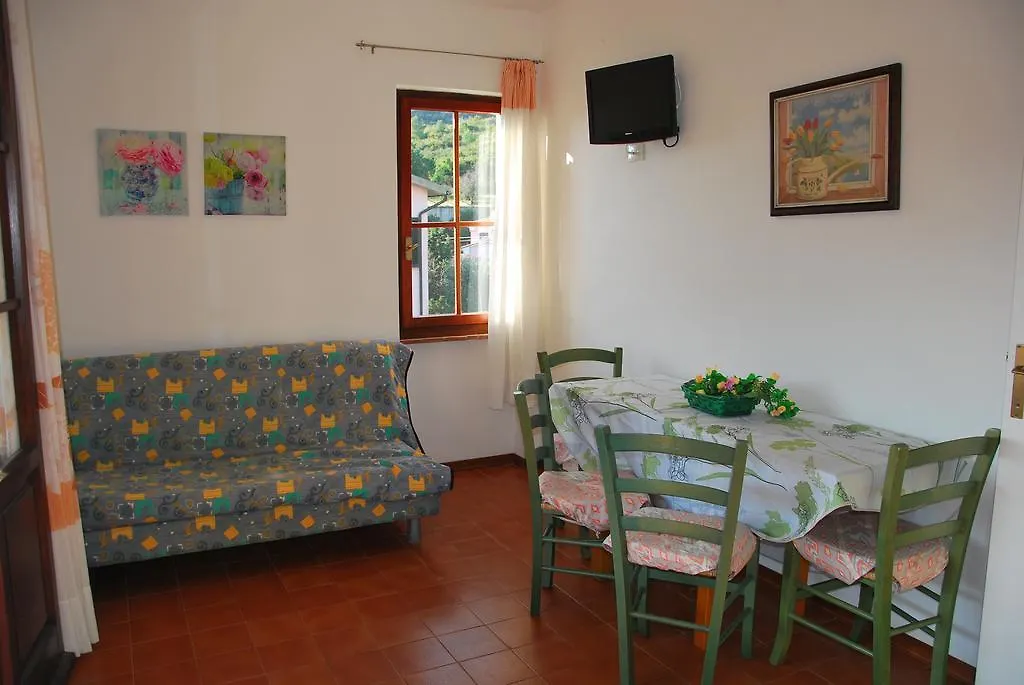 Complesso Mediterraneo Apartment Marina di Campo