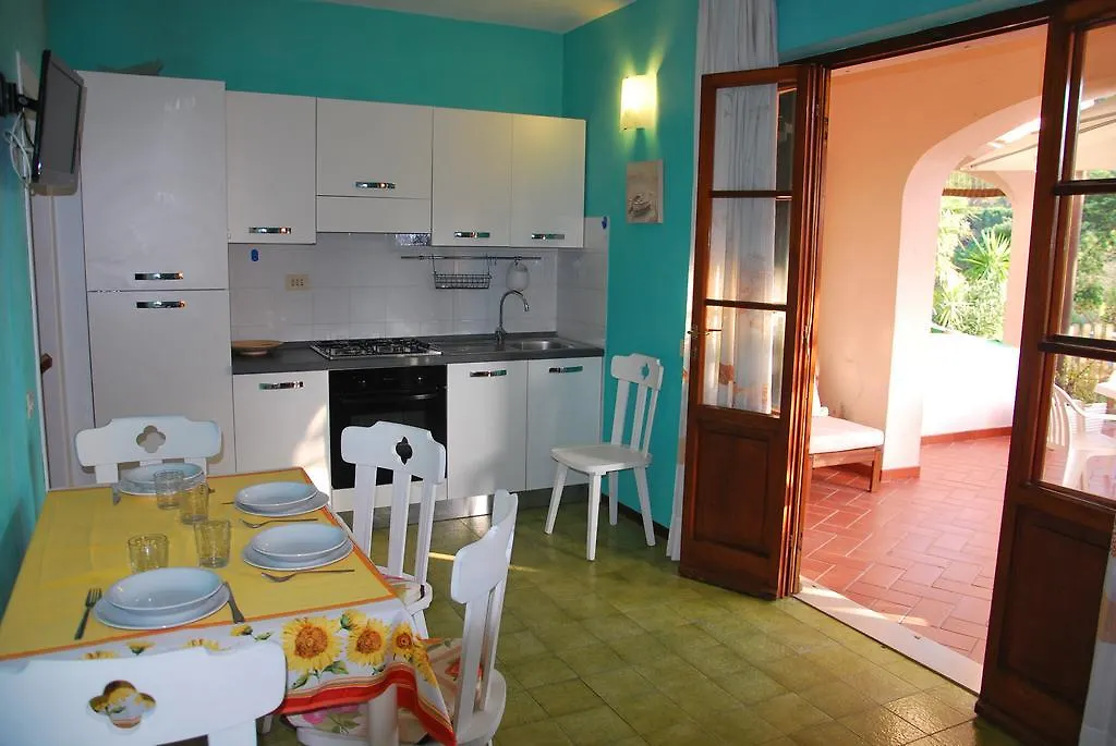 Complesso Mediterraneo Apartment Marina di Campo
